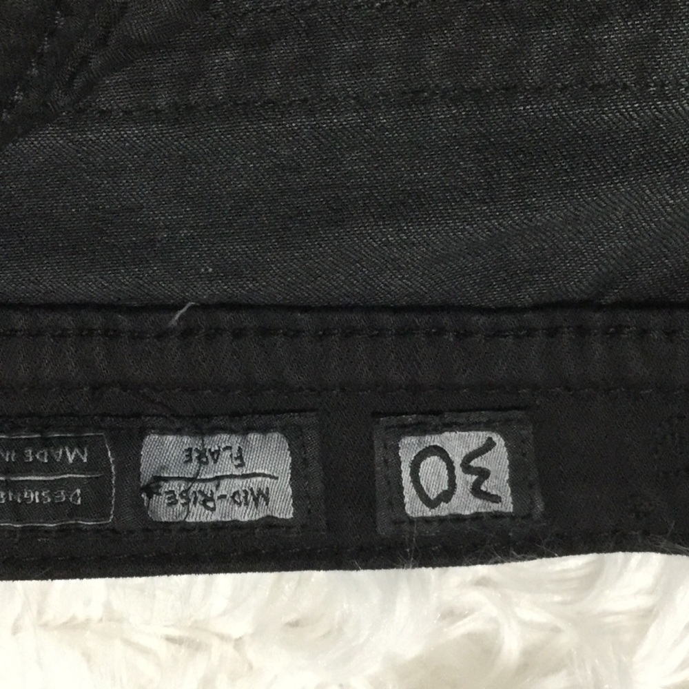 NWOT Miss Me Mid-Rise Flare Stretch Jean - Picture 11 of 16